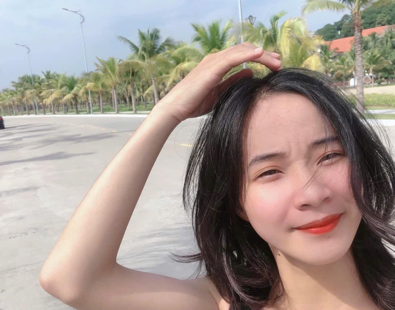 Mụn nội tiết là gì? Dấu hiệu nhận biết và cách điều trị hiệu quả